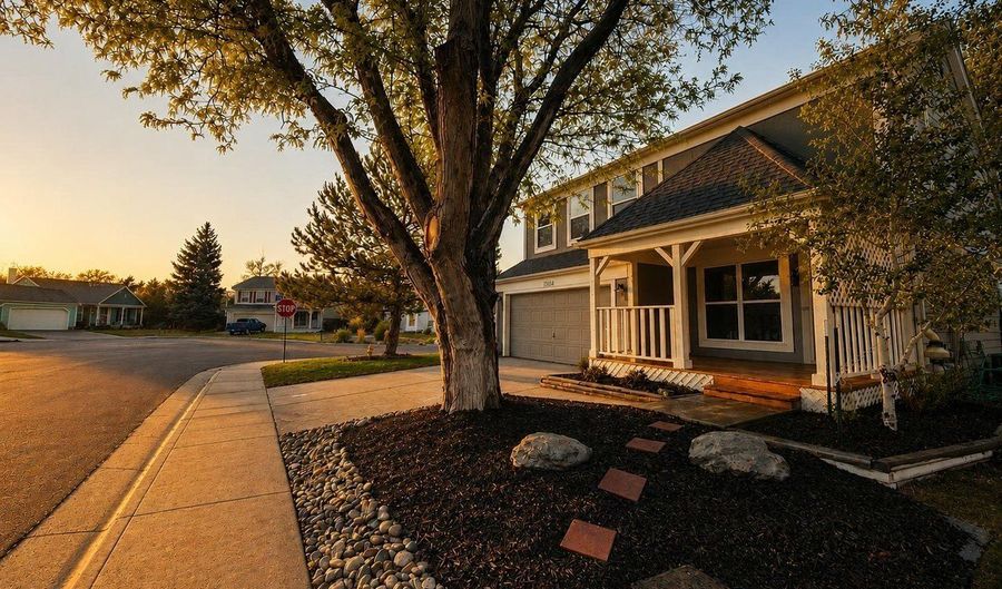 12654 Grove St, Broomfield, CO 80020 - 4 Beds, 3 Bath