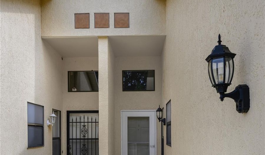 219 HERON St, Altamonte Springs, FL 32701 - 2 Beds, 2 Bath