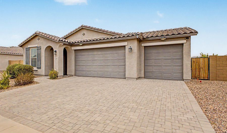 1640 E WALTER Dr, Casa Grande, AZ 85122 - 4 Beds, 3 Bath
