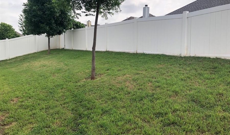 313 Creekside Dr, Anna, TX 75409 - 3 Beds, 2 Bath