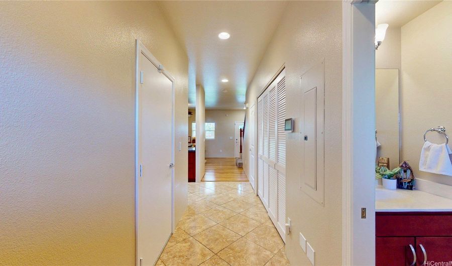 422 Kunehi St 806, Kapolei, HI 96707 - 3 Beds, 3 Bath