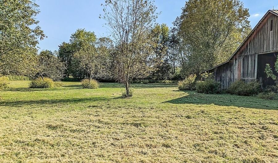 10155 SR 56 N, Aurora, IN 47001 - 2 Beds, 2 Bath