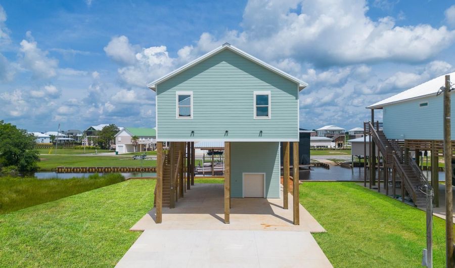 4022 Ceylon St, Bay St. Louis, MS 39520 - 3 Beds, 2 Bath