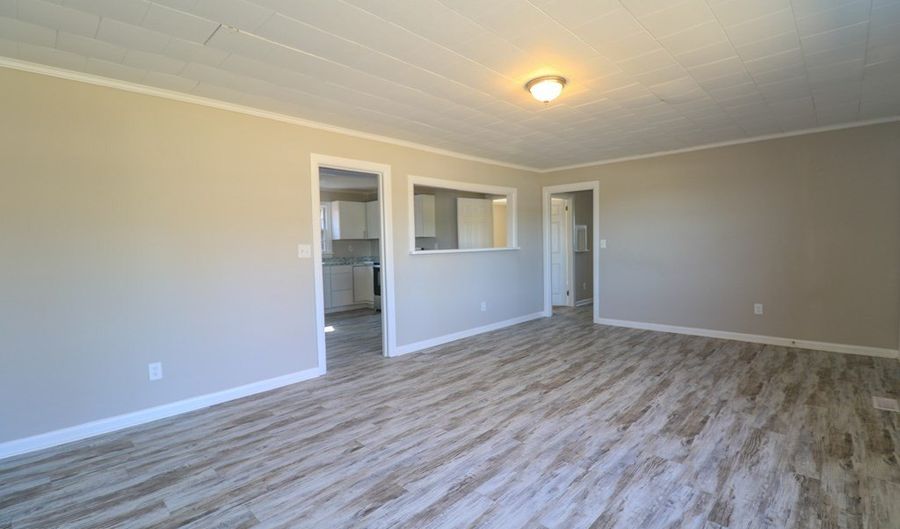 134 Main St, Alamo, GA 30411 - 4 Beds, 2 Bath