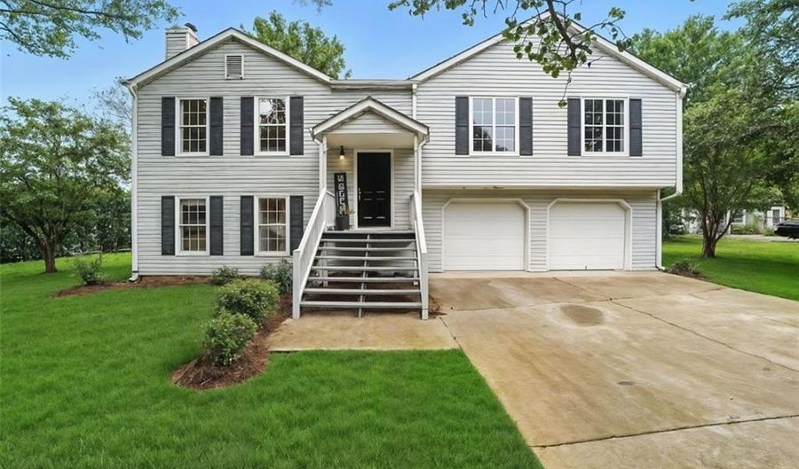 322 WINDING WOODS Trl, Woodstock, GA 30189 - 4 Beds, 2 Bath