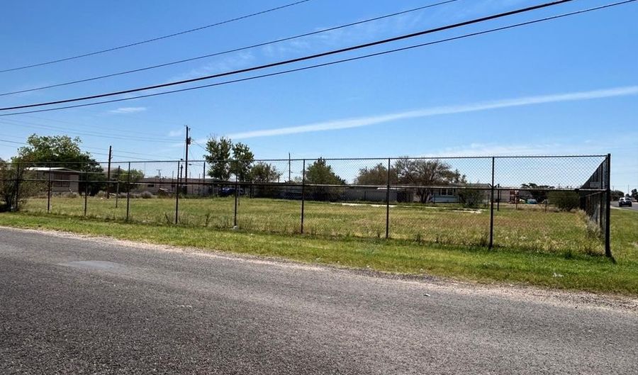 1001 SW 3rd, Andrews, TX 79714 - 0 Beds, 0 Bath