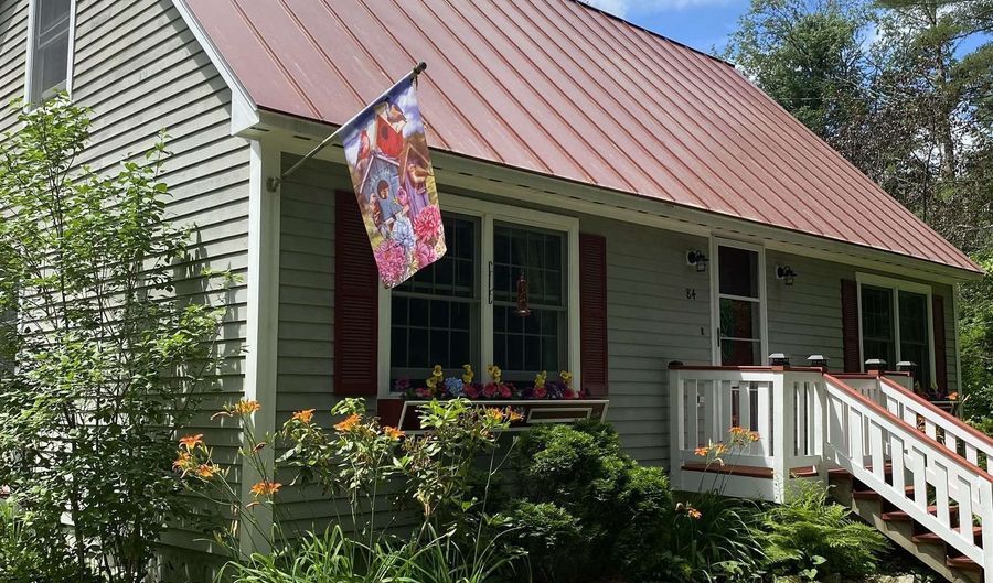 84 Jasper Ln, Arlington, VT 05250 - 4 Beds, 2 Bath