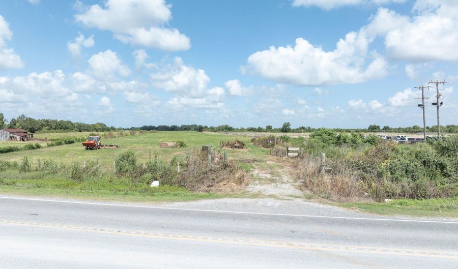 La 333 lot See Plat, Abbeville, LA 70510 - 0 Beds, 0 Bath
