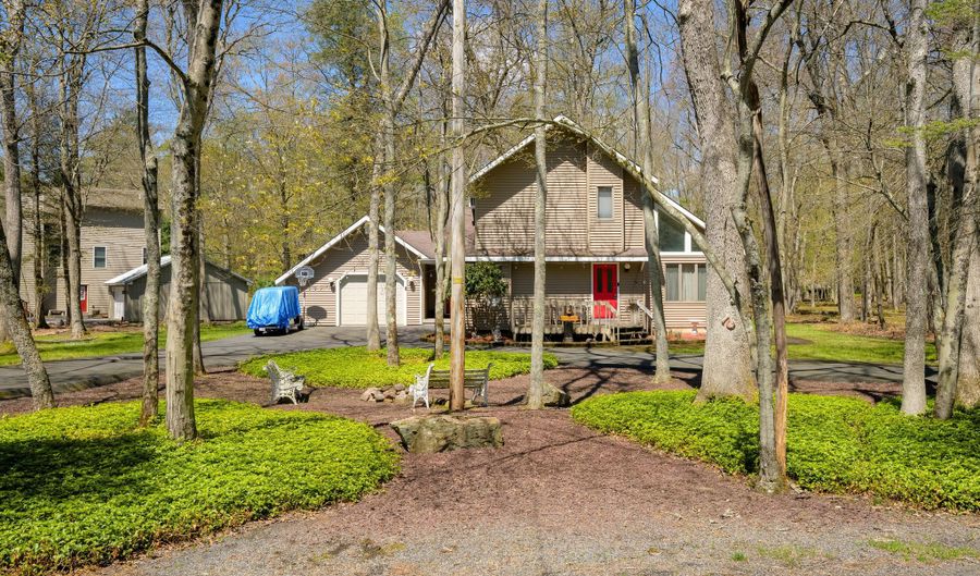 143 Longfellow Cir, Albrightsville, PA 18210 - 3 Beds, 2 Bath