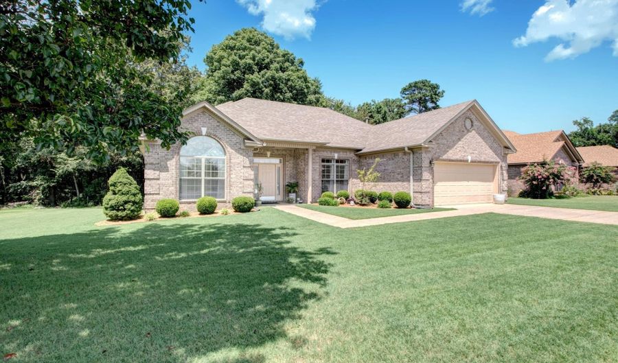 3816 Legacy Village Dr, Benton, AR 72015 - 3 Beds, 2 Bath