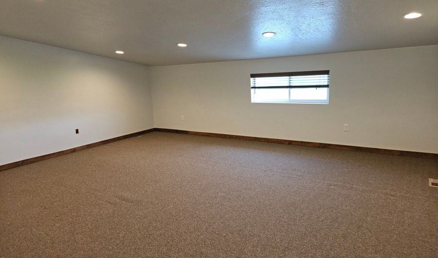 270 N 50 E, Bloomington, ID 83223 - 1 Beds, 1 Bath