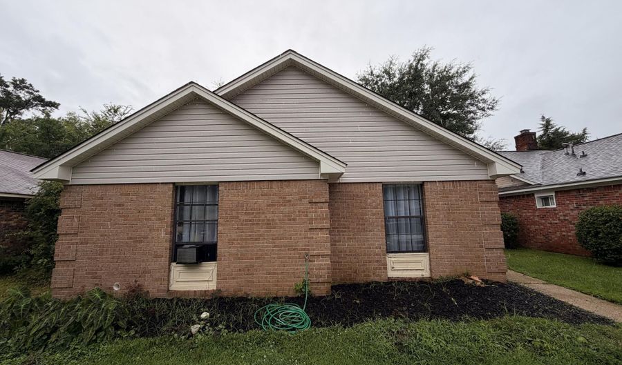19 Ashland Ave, Brandon, MS 39047 - 3 Beds, 2 Bath