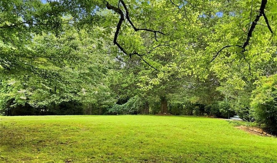2065 Wilkie Rd, Alpharetta, GA 30004 - 0 Beds, 0 Bath