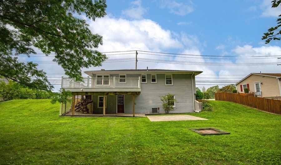 1317 Suffield St, Agawam, MA 01001 - 3 Beds, 2 Bath
