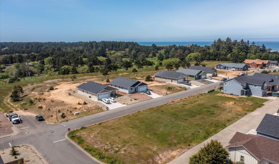 728 SEACREST Dr, Bandon, OR 97411 - 0 Beds, 0 Bath