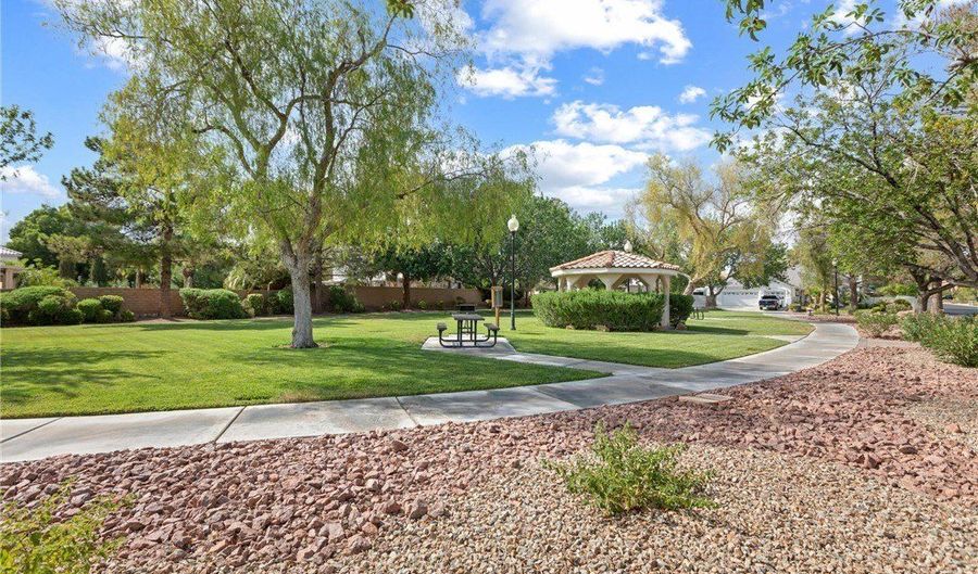 7030 Longley St, Las Vegas, NV 89131 - 4 Beds, 4 Bath