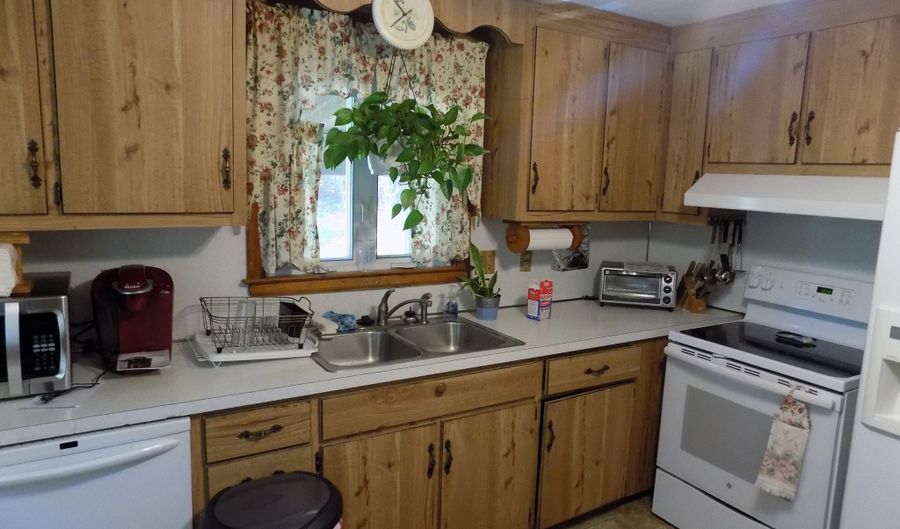71 Joseph St, Bristol, CT 06010 - 4 Beds, 2 Bath