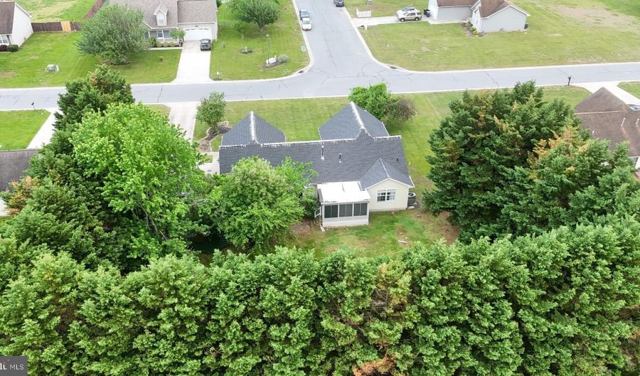 350 HEARTHSTONE Ln, Felton, DE 19943 - 3 Beds, 2 Bath