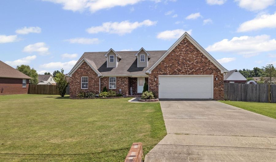 256 AZALEA, Atoka, TN 38004 - 3 Beds, 2 Bath