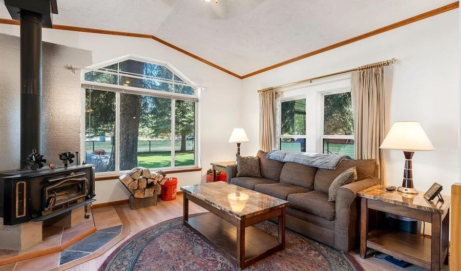 177 Mountain River Rd, Bayfield, CO 81122 - 2 Beds, 2 Bath