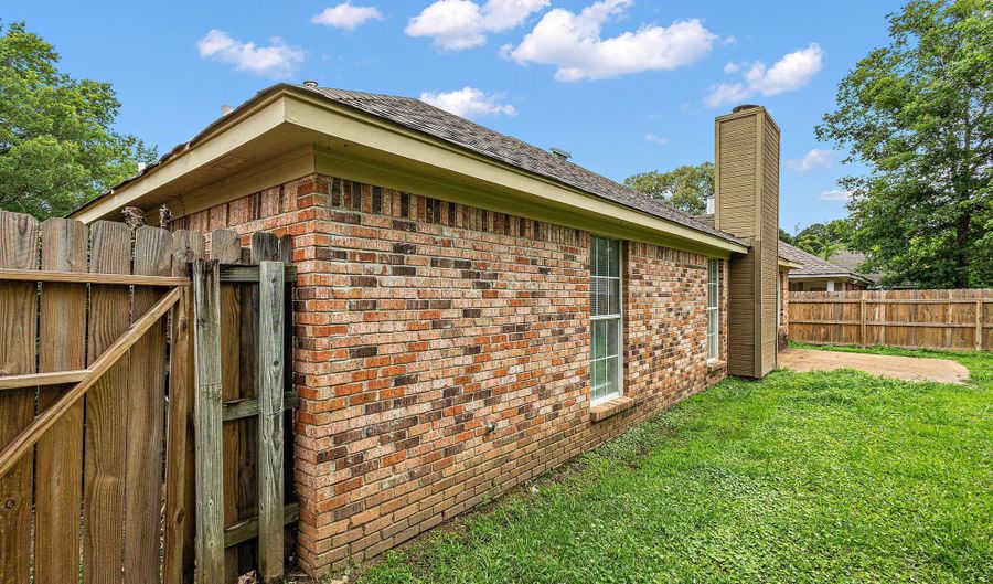 140 Willow Oak Ln, Brandon, MS 39047 - 3 Beds, 2 Bath