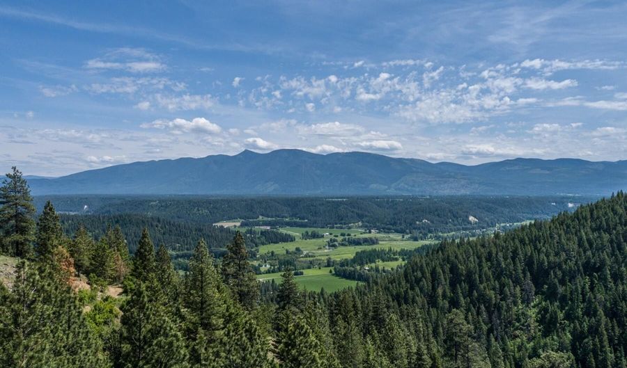 69 Boreal Way, Bonners Ferry, ID 83805 - 3 Beds, 2 Bath