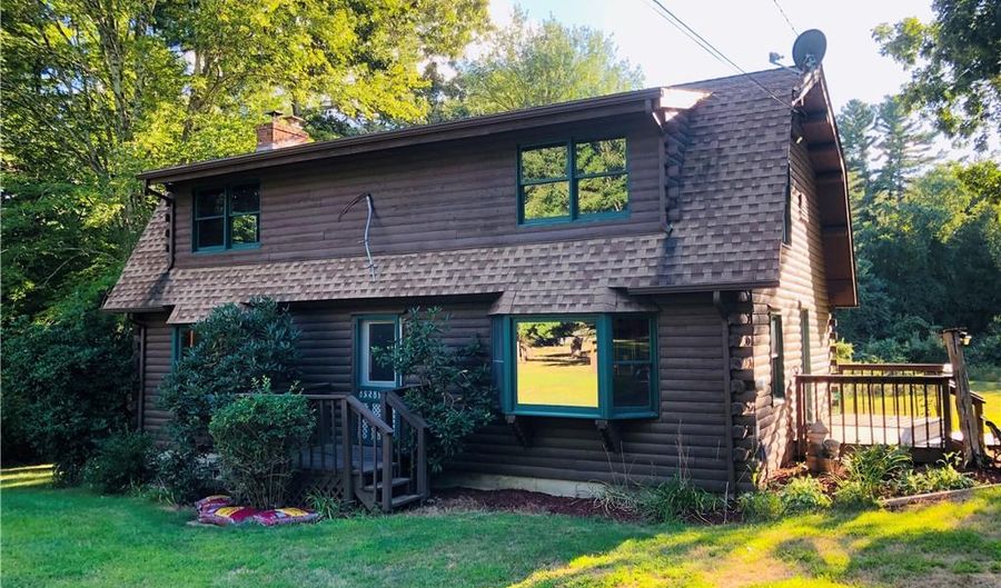 247 Tuckie Rd, Windham, CT 06256 - 3 Beds, 2 Bath