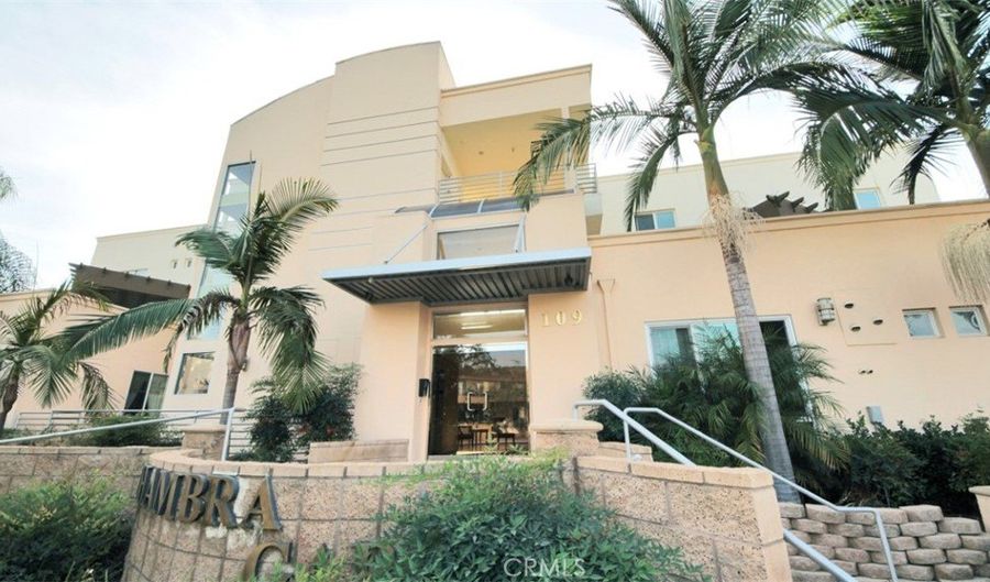 109 N 4th St 308, Alhambra, CA 91801 - 2 Beds, 2 Bath