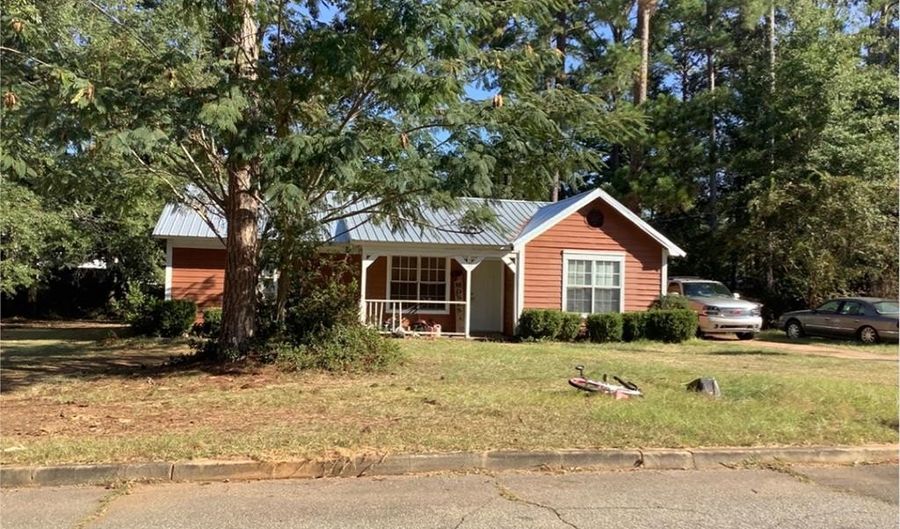 106 Bronco, Americus, GA 31709 - 3 Beds, 2 Bath