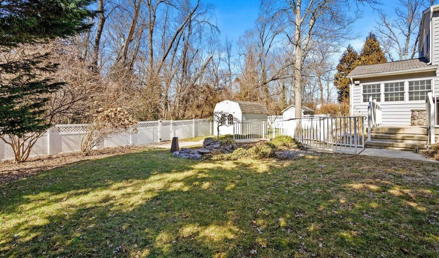 4 Twain Dr, Allentown, NJ 08501 - 4 Beds, 4 Bath