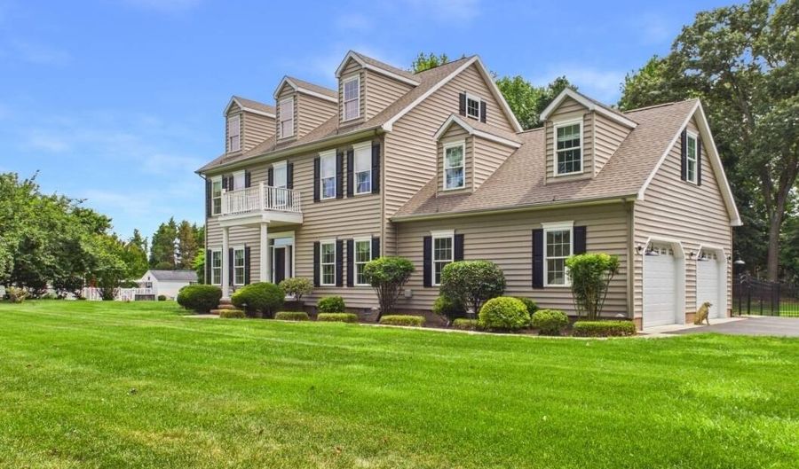 11010 Sunnyside Rd, Bridgeville, DE 19933 - 4 Beds, 3 Bath