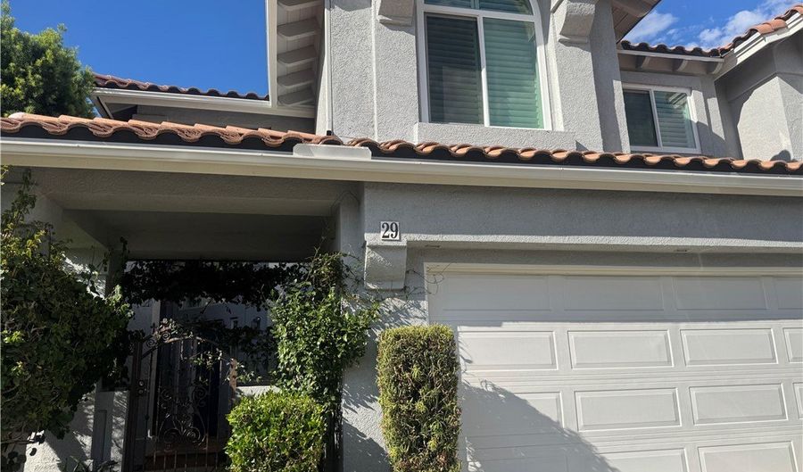 29 Bluebird, Aliso Viejo, CA 92656 - 3 Beds, 3 Bath