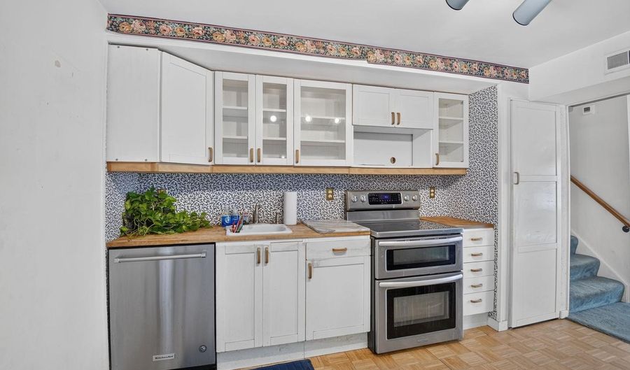 820 GRIMSBY GARTH, Arnold, MD 21012 - 3 Beds, 2 Bath