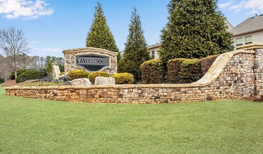 4920 Breezewood Cir, Alpharetta, GA 30004 - 3 Beds, 3 Bath