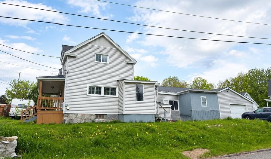 424 Forbush Ave, Berlin, NH 03570 - 0 Beds, 0 Bath