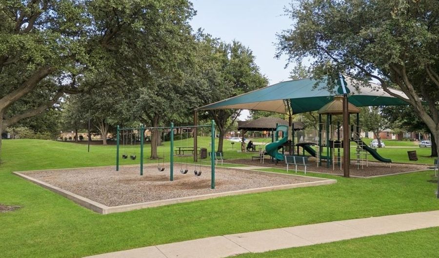 6316 Fall River Dr, The Colony, TX 75056 - 4 Beds, 2 Bath