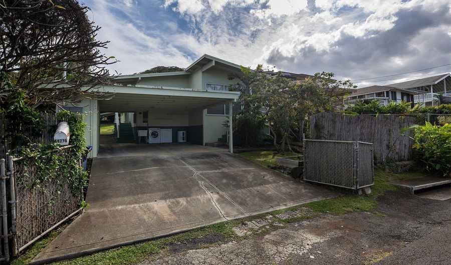 44-716 Puamohala St, Kaneohe, HI 96744 - 3 Beds, 2 Bath