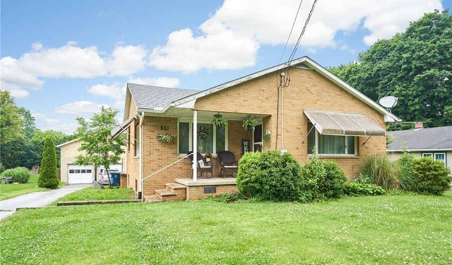 661 Wynne Dr, Akron, OH 44319 - 4 Beds, 2 Bath