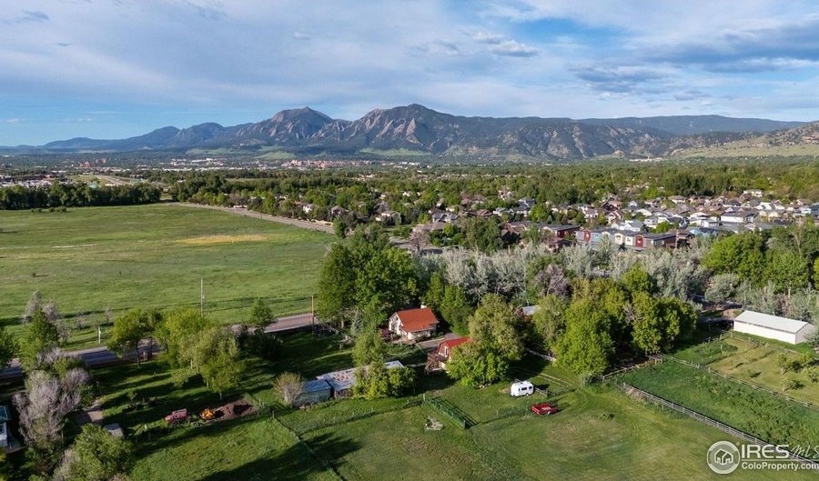 4743 Jay Rd, Boulder, CO 80301 - 3 Beds, 1 Bath