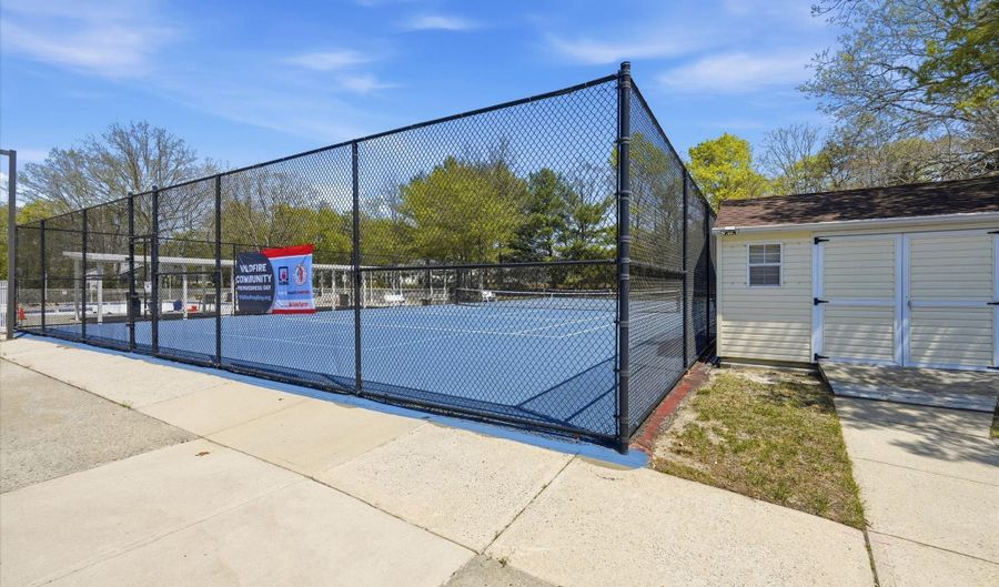 5 ELM Ct, Barnegat, NJ 08005 - 2 Beds, 3 Bath