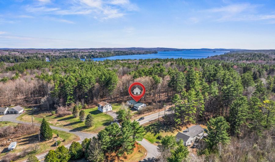 991 Oakland Rd, Belgrade, ME 04917 - 3 Beds, 1 Bath