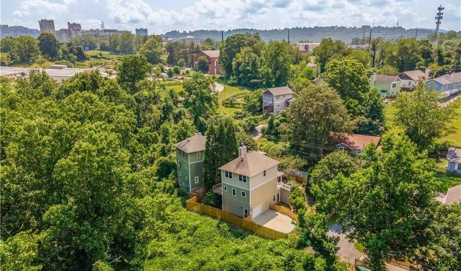 20 Cross Pl, Asheville, NC 28801 - 4 Beds, 4 Bath