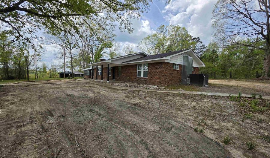 17811 Puckett Rd, Alexander, AR 72002 - 3 Beds, 2 Bath