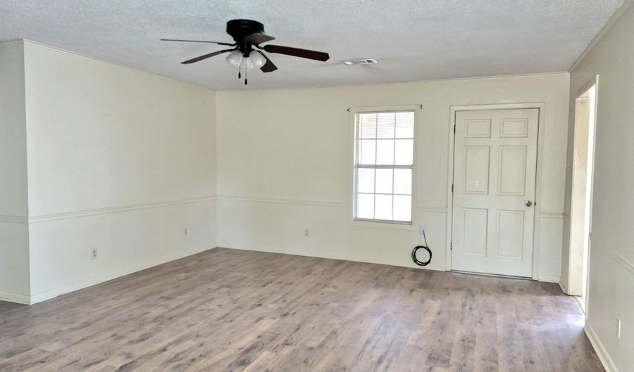 6100 TAMMY Ln, Bastrop, LA 71220 - 3 Beds, 2 Bath