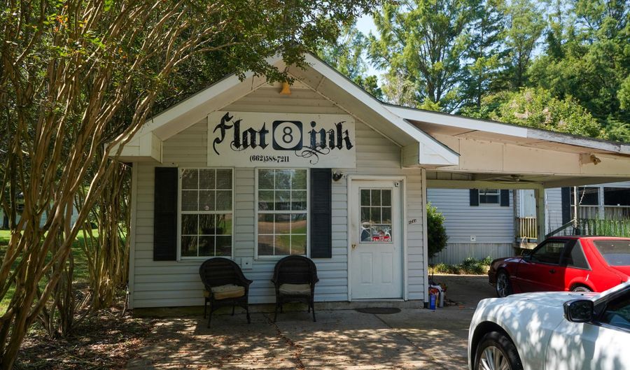 4233 Hwy 8, Cleveland, MS 38732 - 3 Beds, 2 Bath