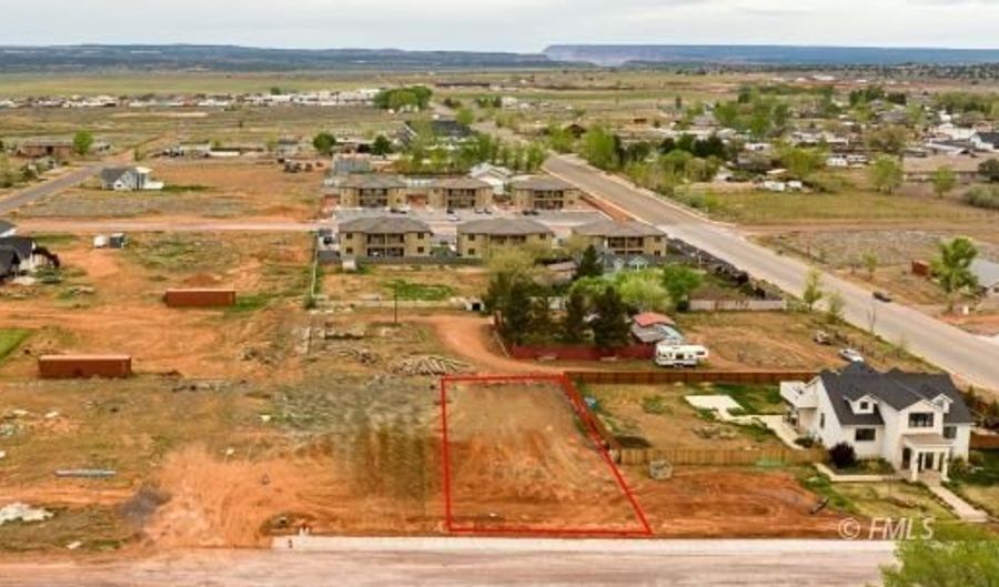 425 B S Pioneer Ave, Colorado City, AZ 86021 - 0 Beds, 0 Bath