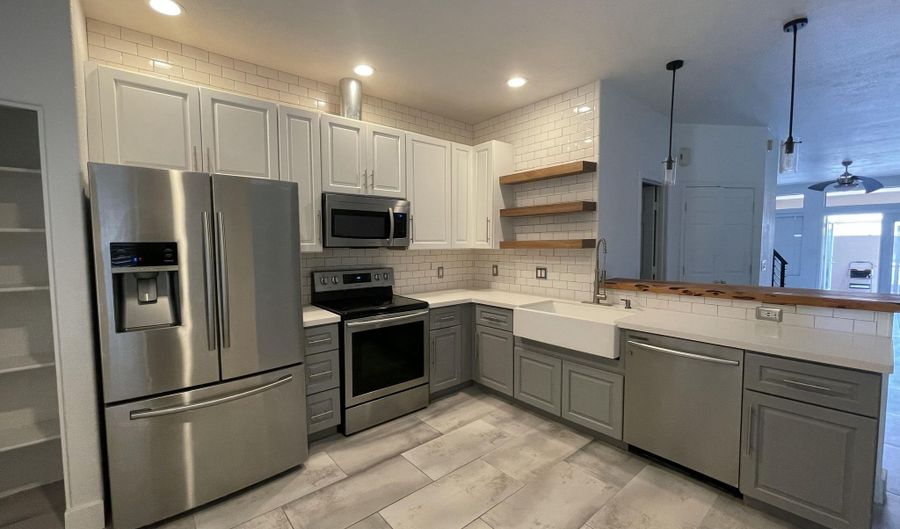 500 N ROOSEVELT Ave 35, Chandler, AZ 85226 - 2 Beds, 2 Bath