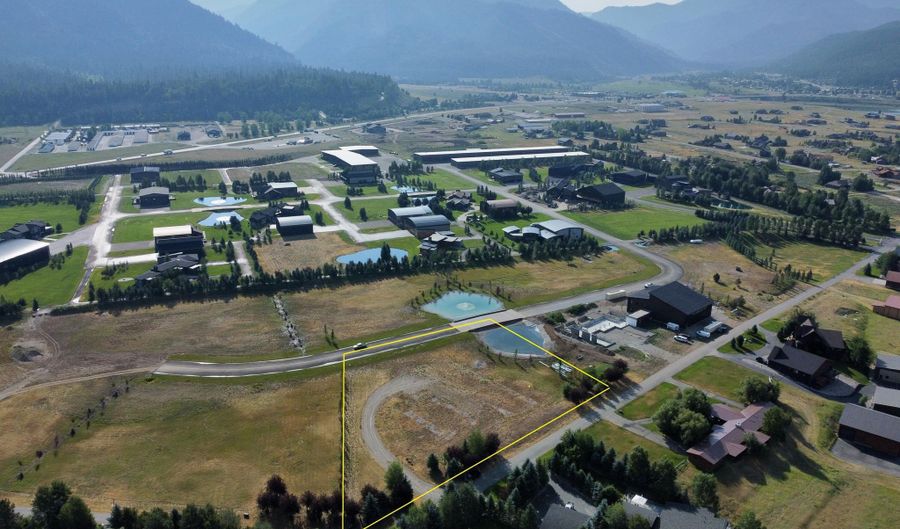 REFUGE W lot 3, Alpine, WY 83128 - 0 Beds, 0 Bath