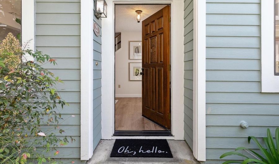 23 Shepardson Ln, Alameda, CA 94502 - 2 Beds, 2 Bath