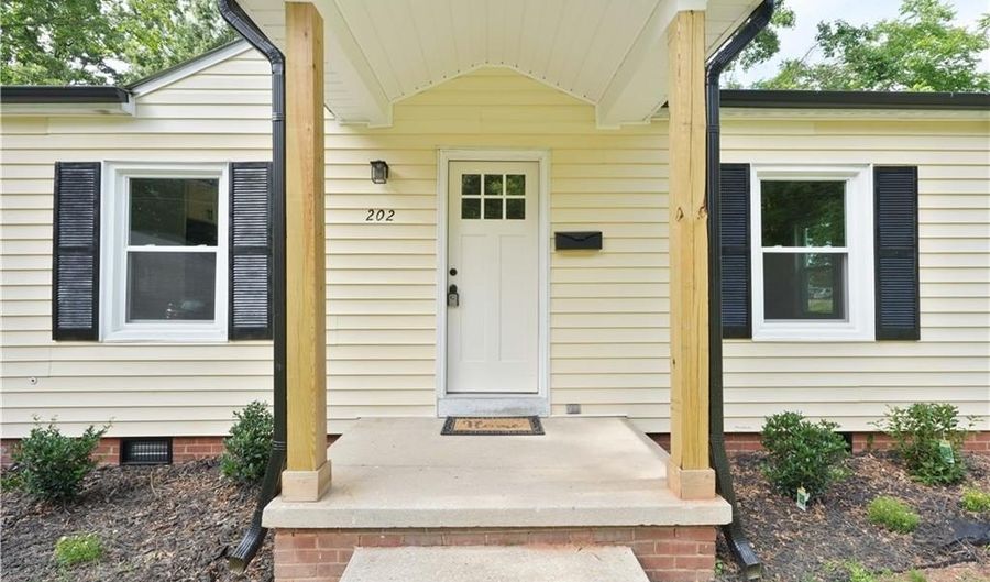 202 Armfield Ave, Asheboro, NC 27203 - 3 Beds, 1 Bath